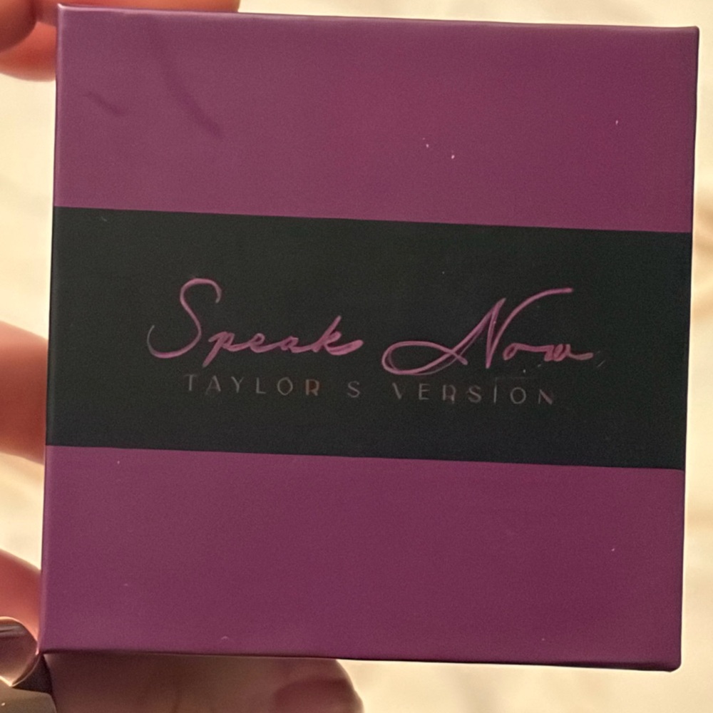 Taylor Swift Speak Now Jewelry Box in Purple and Black